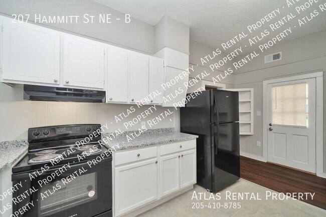 Building Photo - 207 Hammitt St NE