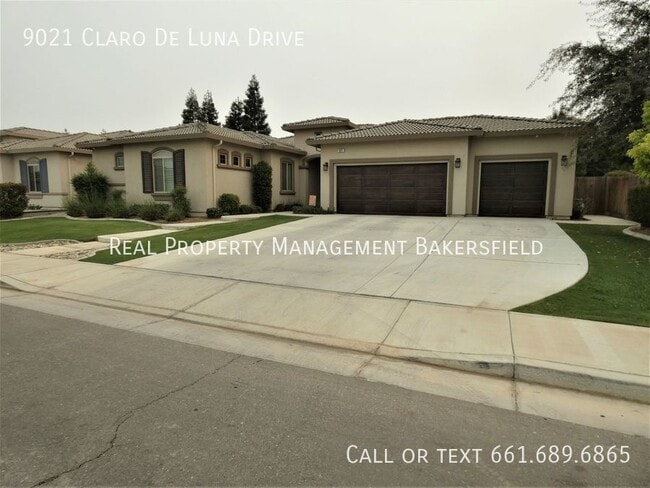Building Photo - 9021 Claro De Luna Dr