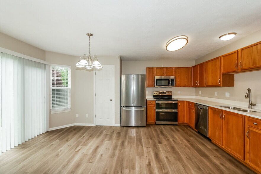 Building Photo - 1312 River Ridge Dr