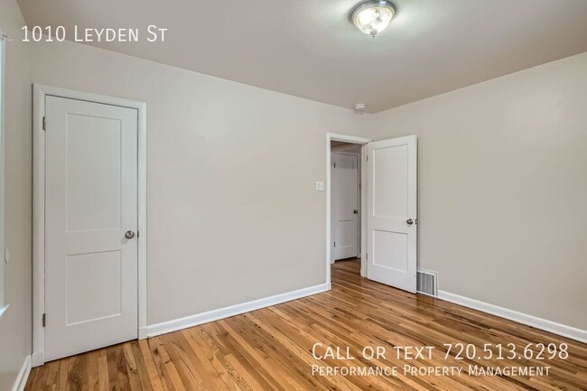 Building Photo - Excellent location in Desirable Montclair ...