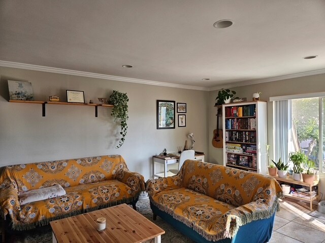 Building Photo - 3844 Groton St