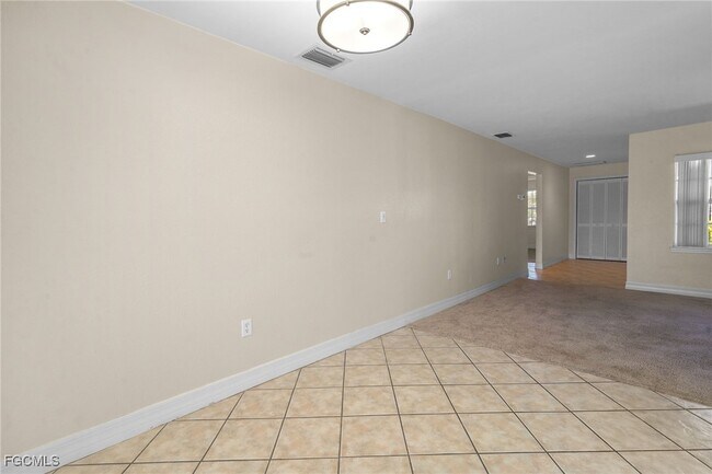 Building Photo - 517 SE 43rd St