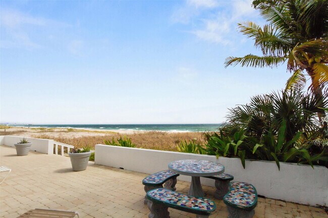 Building Photo - 800 Briny Ave