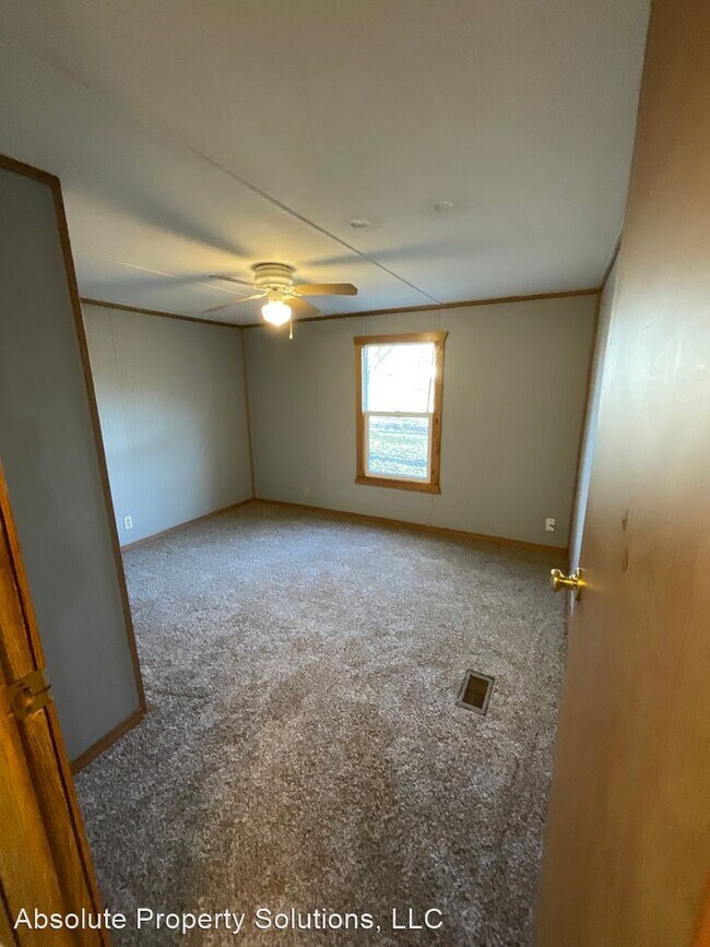 Building Photo - 3 br, 2 bath House - 6993 N Farm Rd 69