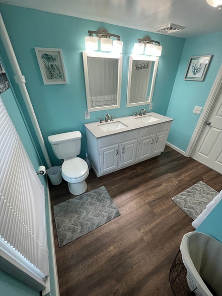 Bathroom - 11 E Maple St