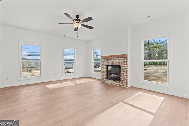 Building Photo - 101 Carroll Cir