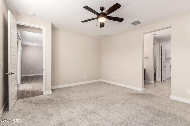 Building Photo - 17625 W Colter St