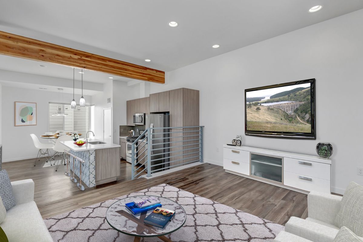 Building Photo - 1239 Tennyson St