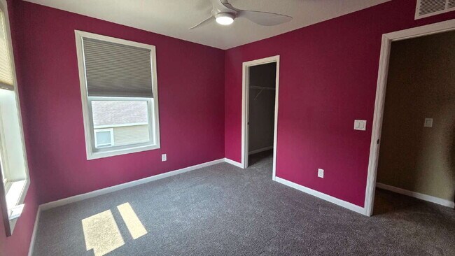 Building Photo - New build in New Brighton - 3 bedrooms in Mounds View School District MOVE IN READY