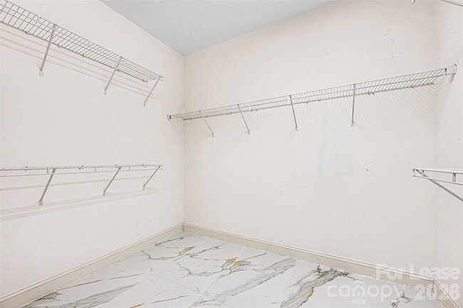 Building Photo - 5623 Triveny Rd