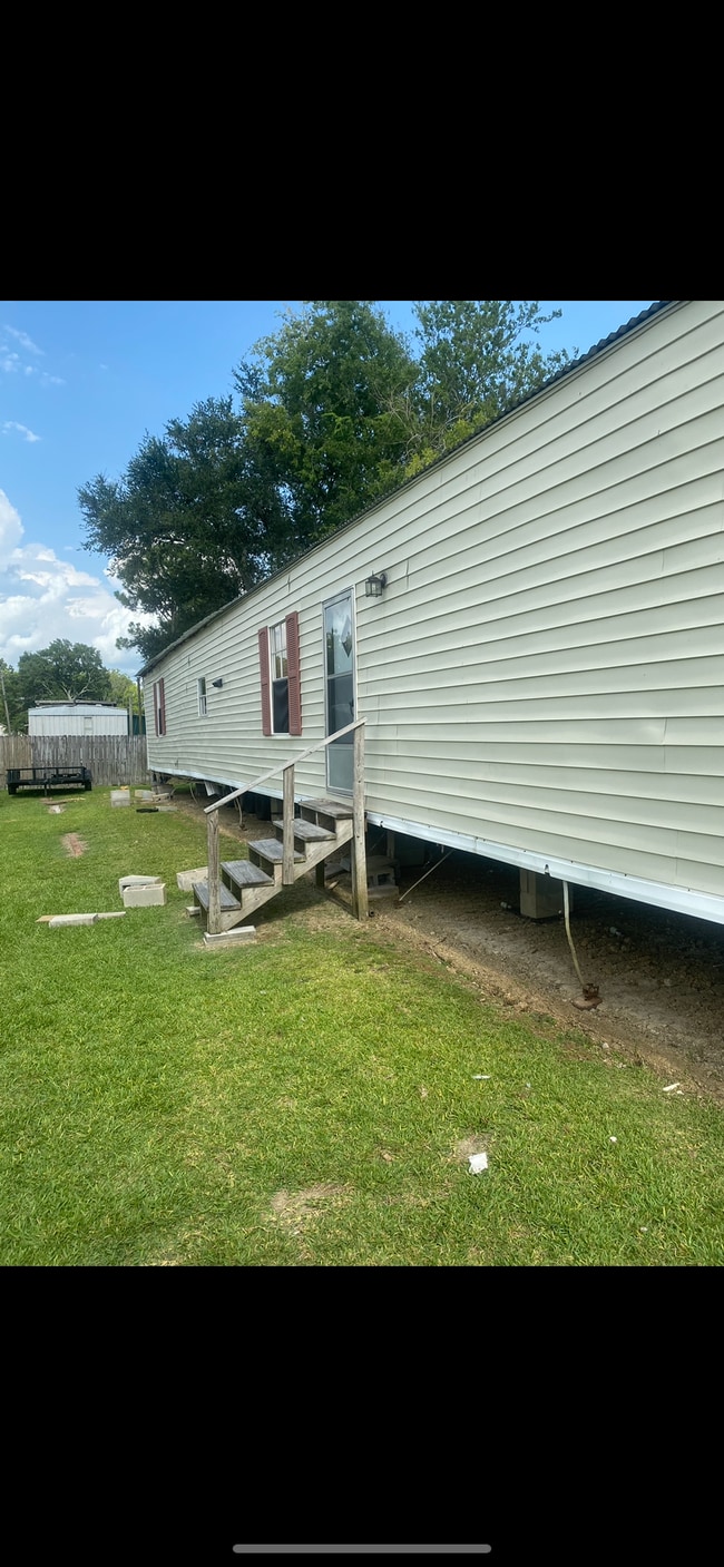 Building Photo - 119 Bibb St