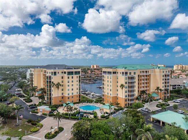 Building Photo - 4061 King Tarpon Dr