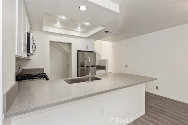 Building Photo - 75 Briarglen