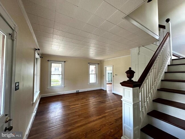 Building Photo - 158 Prospect Ave