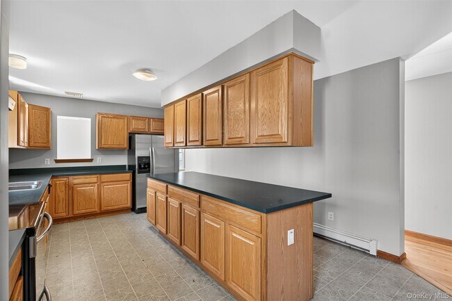 Building Photo - 98 Black Creek Rd