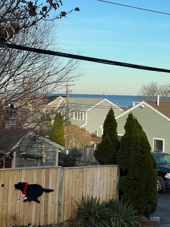 Building Photo - 52 Beach