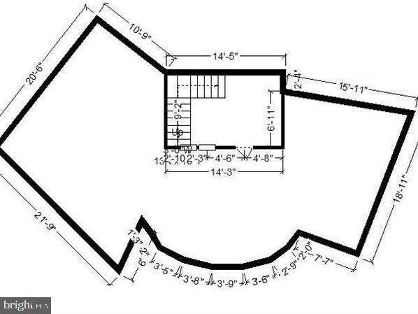 Building Photo - 8220 Crestwood Heights Dr