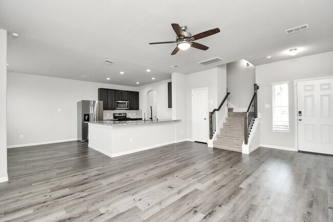 Building Photo - 3206 Alberelli Dr