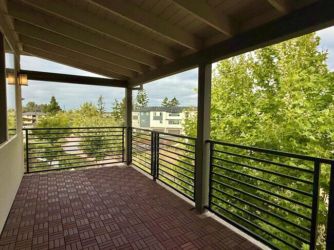 Building Photo - $3,290 - GORGEOUS BRAND NEW TWO BEDROOM HO...