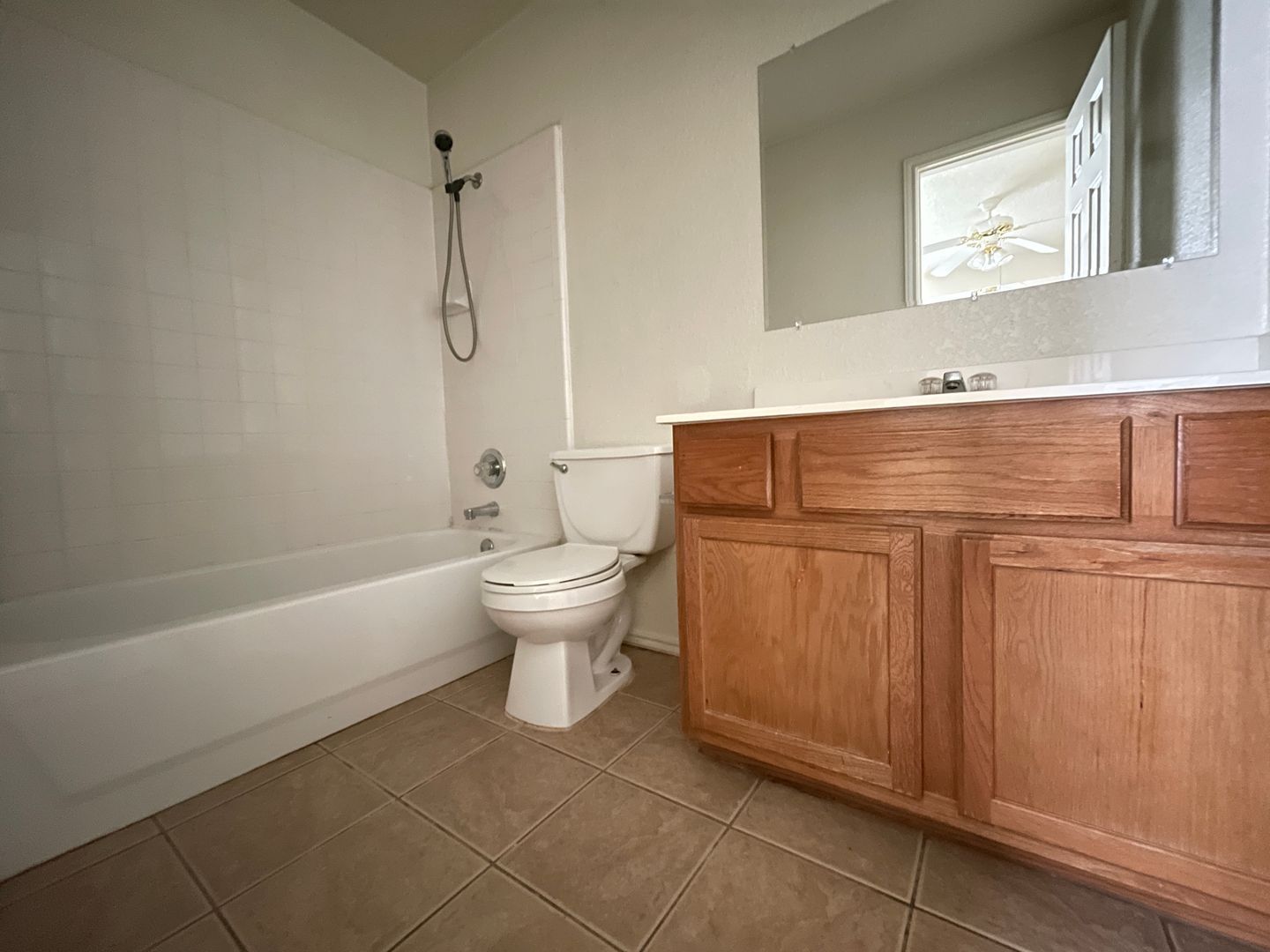 Building Photo - 2808 Cantabrian Dr