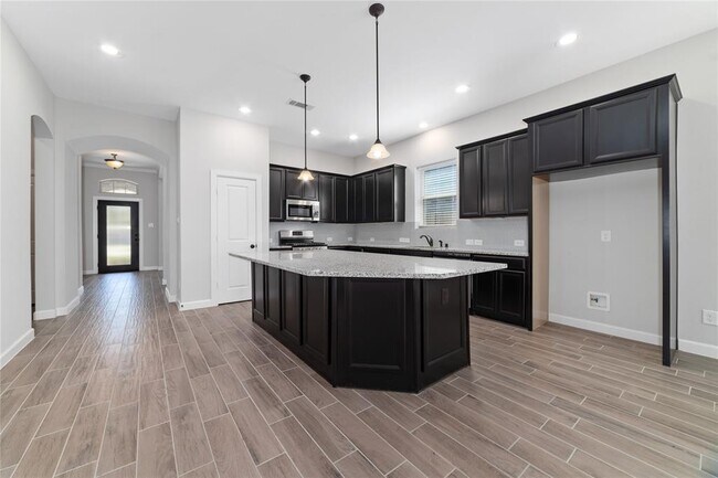 Building Photo - 11127 Bluewater Lagoon Cir