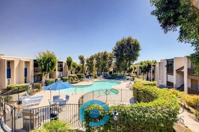 Building Photo - 5350 Baltimore Dr