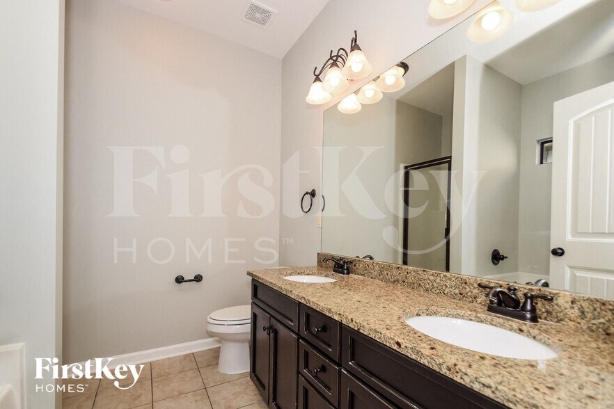 Building Photo - 5573 Timber Leaf Trail