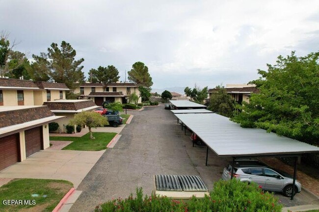 Primary Photo - 425 Irondale Dr