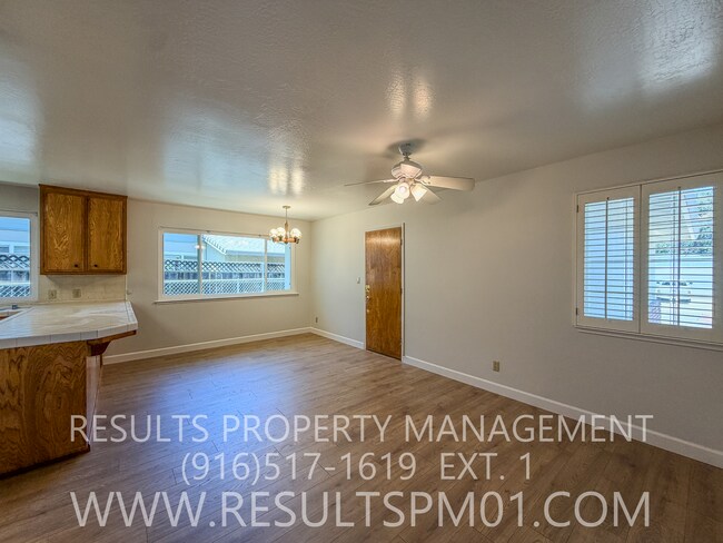 Building Photo - Nice Citrus Heights 4 Bedroom Home