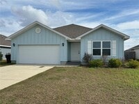 Building Photo - 20866 Petal Dr