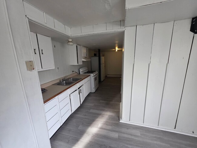 Building Photo - 1815 Cleveland Ave