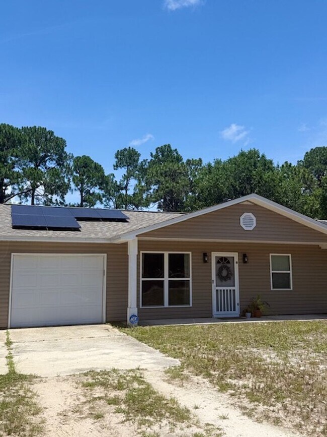 Primary Photo - Charming Navarre Home on Nearly Half an Acre