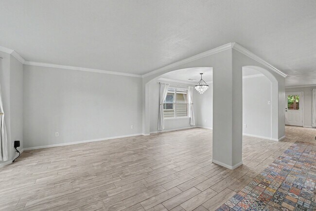 Building Photo - 25338 Barmby Dr