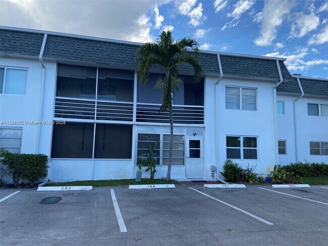 Building Photo - 6501 Winfield Blvd