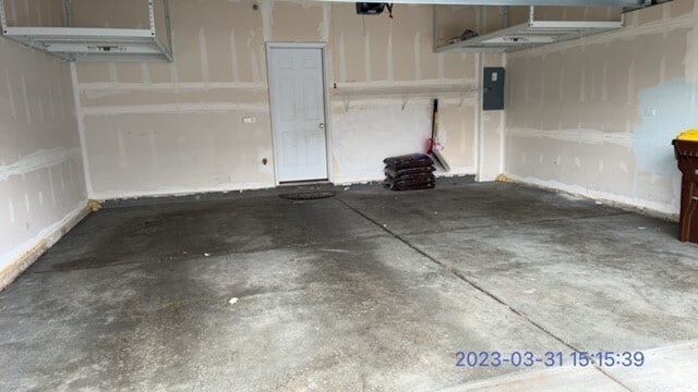 Building Photo - 10070 Cummings St