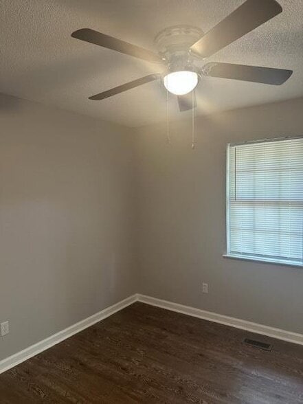 Building Photo - 3444 Adkisson Dr NW