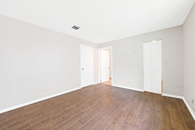 Building Photo - 2981 NW 92nd Ave