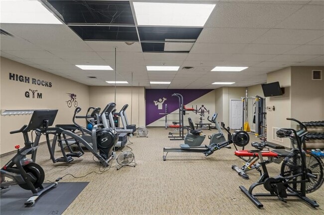 Building Photo - 1 Tupperware Dr