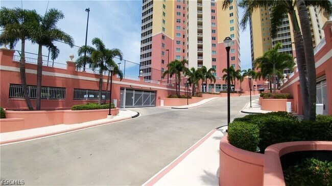 Building Photo - 2743 First St