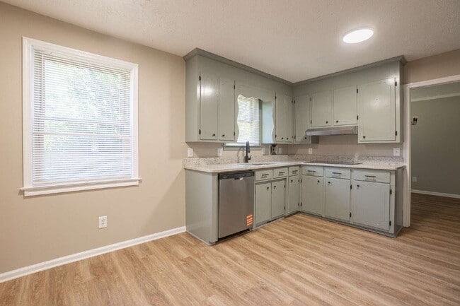 Building Photo - Now available! Renovated!