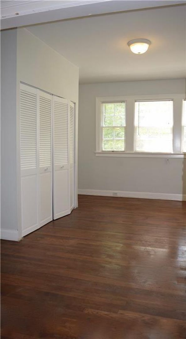 Building Photo - 1101 W 22nd St