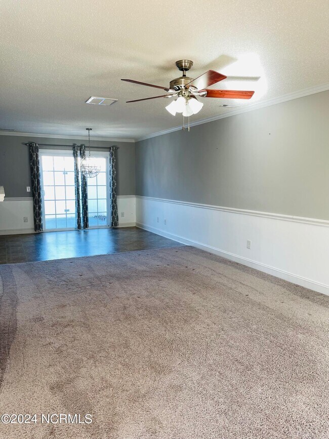 Building Photo - 4238 Dudleys Grant Dr