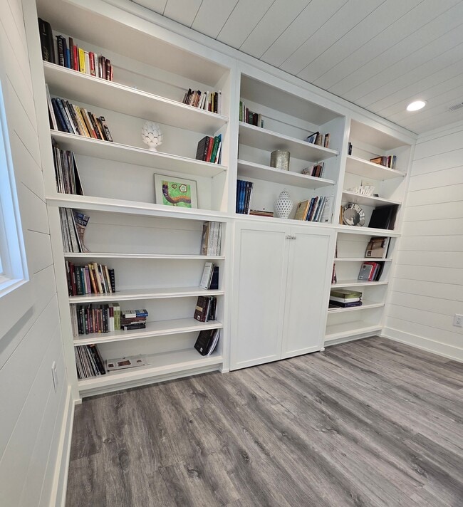 Building Photo - 151 Timpson Cove Rd