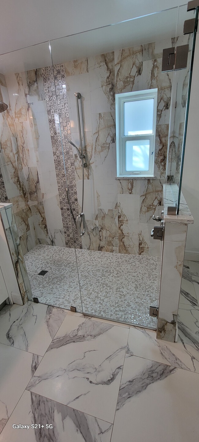 Building Photo - 5200 West Blvd