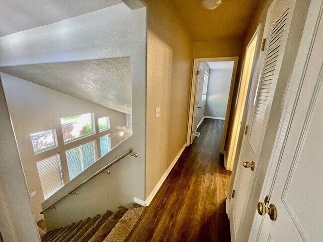 Building Photo - 908 W 180 S