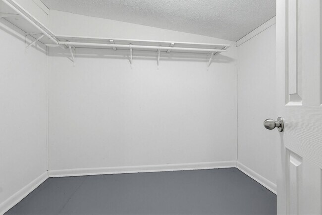 Building Photo - 1095 Texas Pkwy