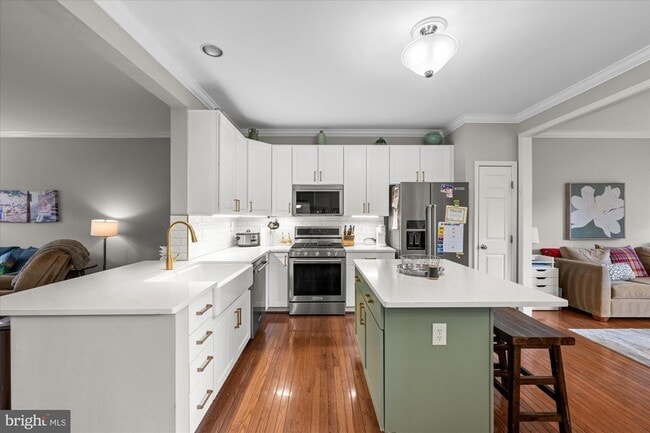 Building Photo - 5076 Grimm Dr