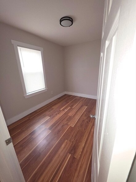 Building Photo - 129 Melville St