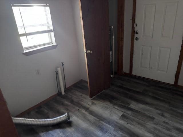 Building Photo - 121 8th St SE