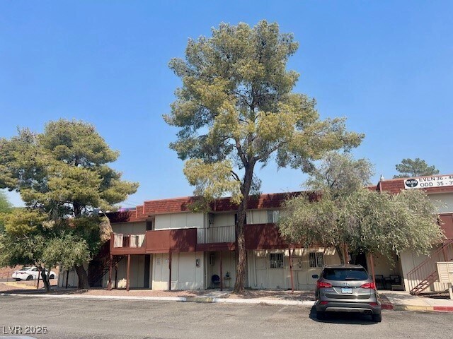 Building Photo - 5346 S Swenson St